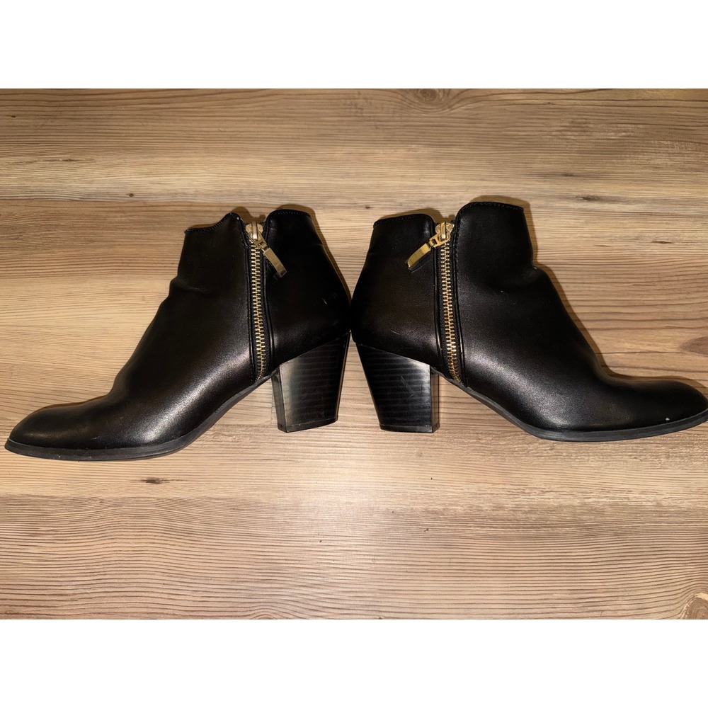 Style & Co Womens Black Ankle Boots Gold Zipper Block Heel Booties Size 6.5M
